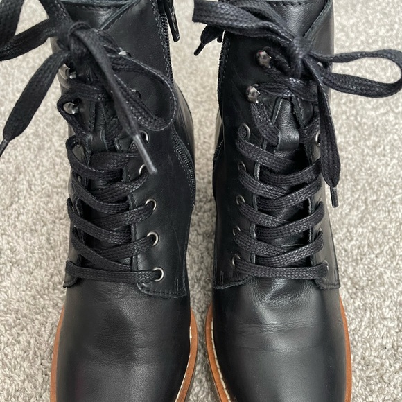 EOS Corbyn women’s leather combat boots - Picture 7 of 12